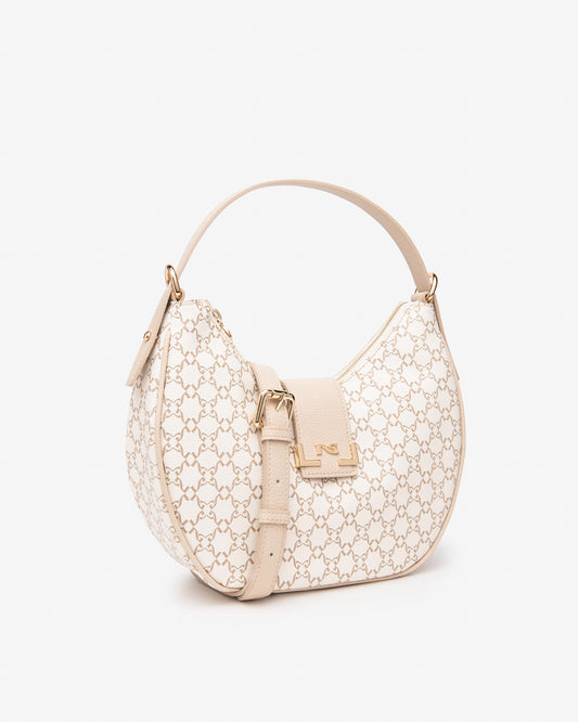 Diese elegante Hobo-Tasche von NeroGiardini ist der ideale Mix aus italienischer Handwerkskunst und modernem Design. Gefertigt aus strapazierfähigem technischem Gewebe und ausgestattet mit einem Reißverschluss, überzeugt sie durch praktische Form, weiche Linien und stilvolle Zurückhaltung.