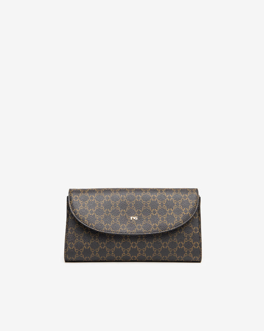 Die stilvolle Clutch von NeroGiardini vereint modernes Design mit praktischer Funktionalität. Gefertigt aus hochwertigem technischem Material und ausgestattet mit einem Druckknopfverschluss, ist sie der ideale Begleiter für elegante Abendveranstaltungen, Partys oder festliche Anlässe.